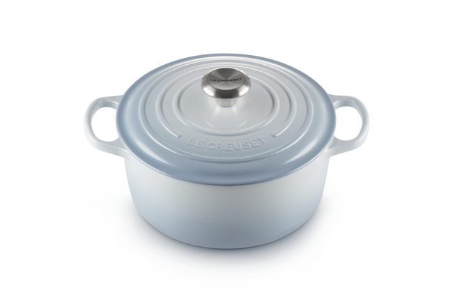 Le Creuset Cast Iron Signature Round Casserole 24cm Coastal BlueCoastal Blue image number 2